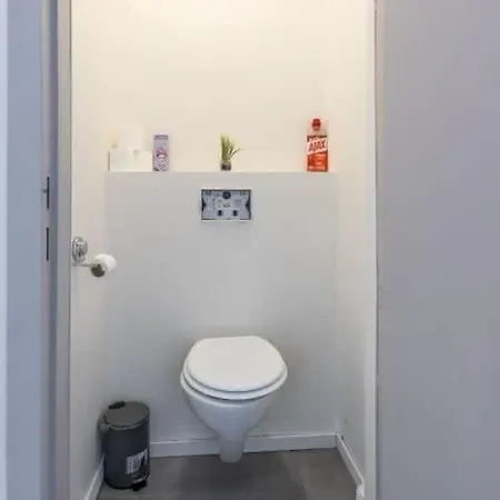 Apartment White Bird *